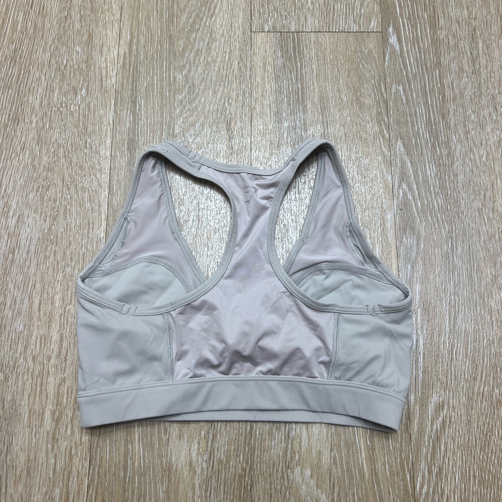 Gymshark - Picture 3 of 3